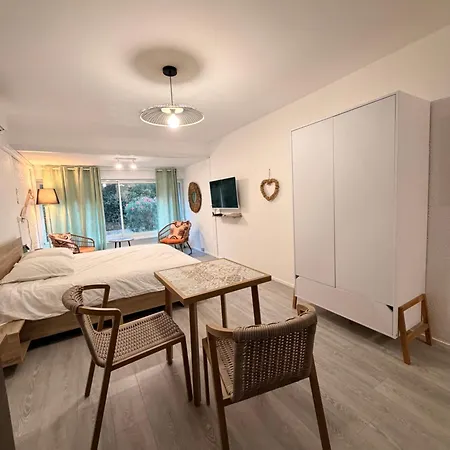 Le Lazaret Les Sablettes Appartement *